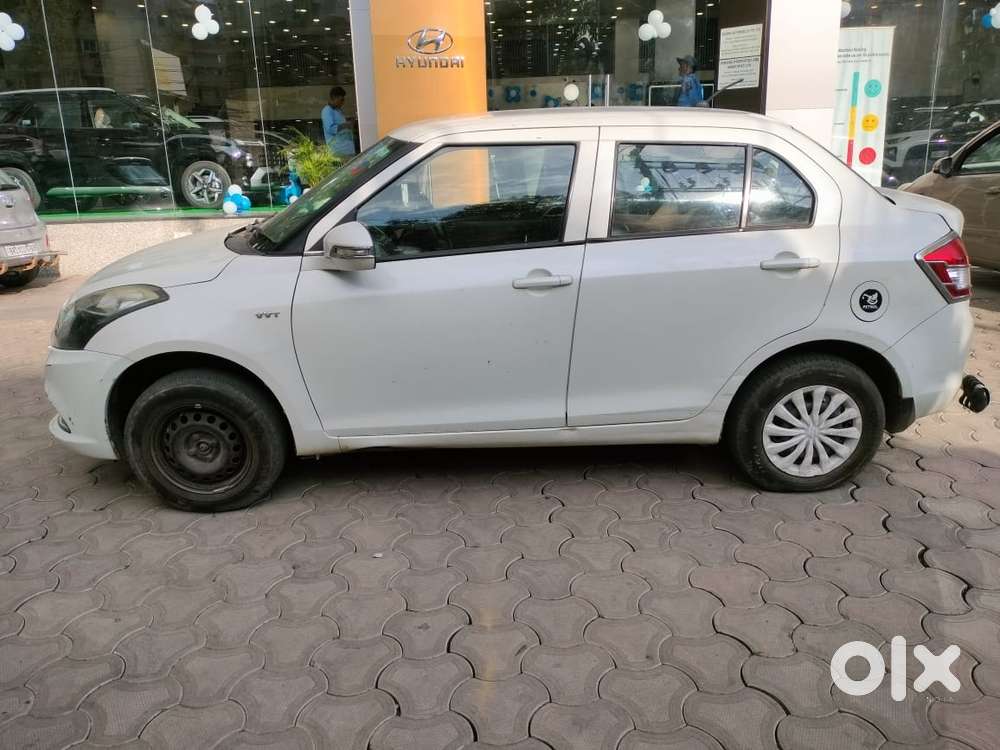 Maruti Suzuki Swift Dzire Vxi Optional, 2017, Petrol