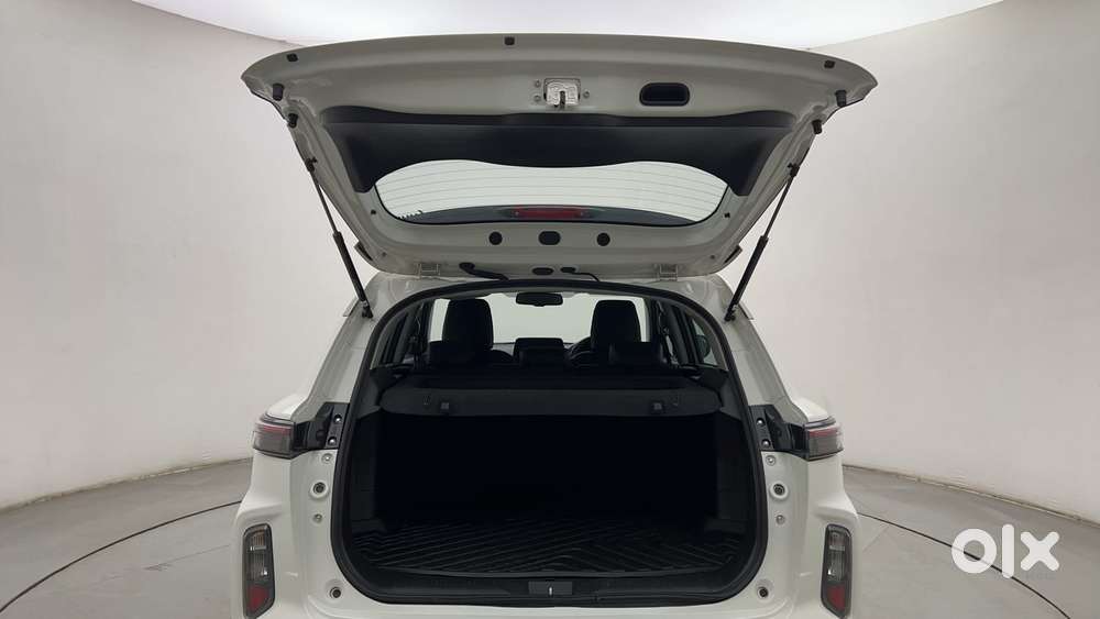 Maruti Suzuki Grand Vitara 1.5 Zeta Smart Hybrid At, 2024, Petrol