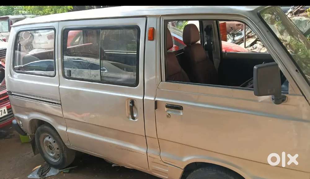 Maruti Suzuki Omni Edition 2013