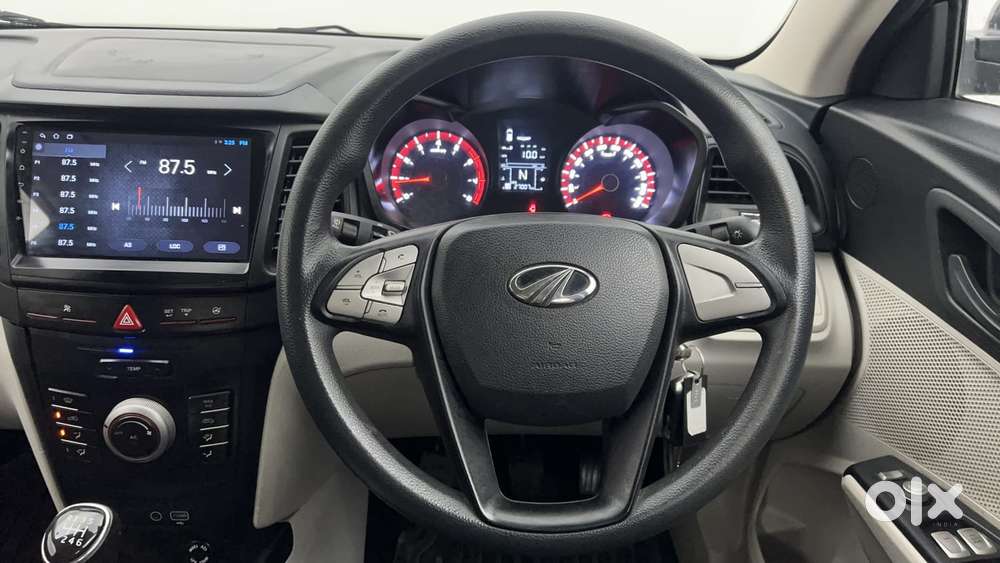 Mahindra Xuv300 W6, 2022, Petrol