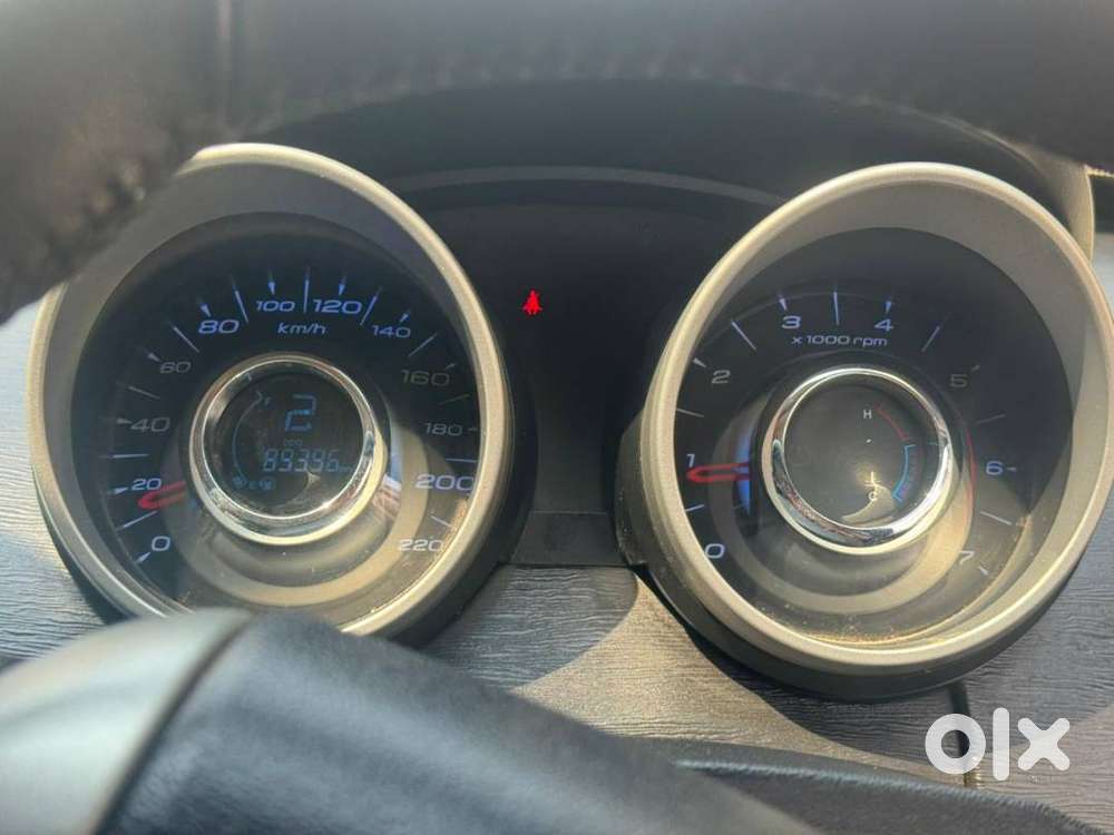 Mahindra Xuv500 2018 Diesel Well Maintained