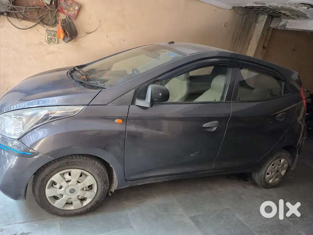 Hyundai Eon 2017 Petrol 52300 Km Driven