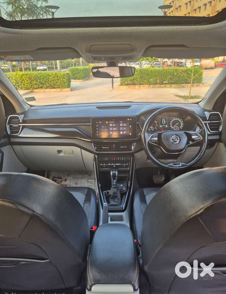 Skoda Kushaq 1.0 Tsi Style At, 2022, Petrol