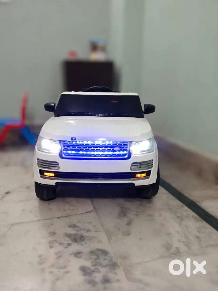 SmallBoyToys (1-8Yrs) 4X4 Battery Car Kids