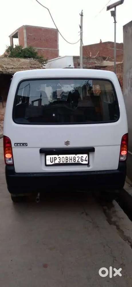 बिक्री के लिए उपलब्ध