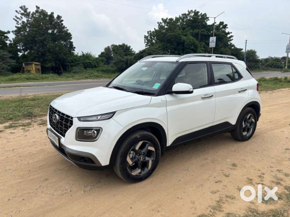 Hyundai Venue Sx Plus Turbo Dct, 2019, Petrol