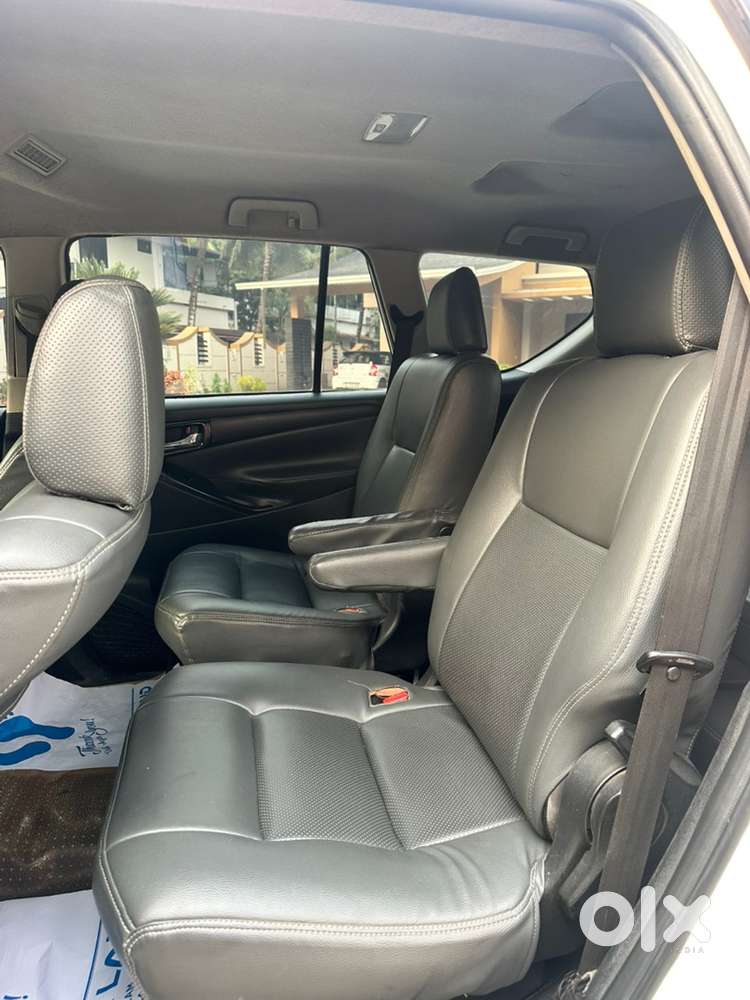 Toyota Innova Crysta 2016 Diesel Model