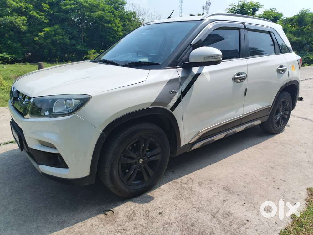 Maruti Suzuki Brezza Zxi Plus At, 2019, Diesel