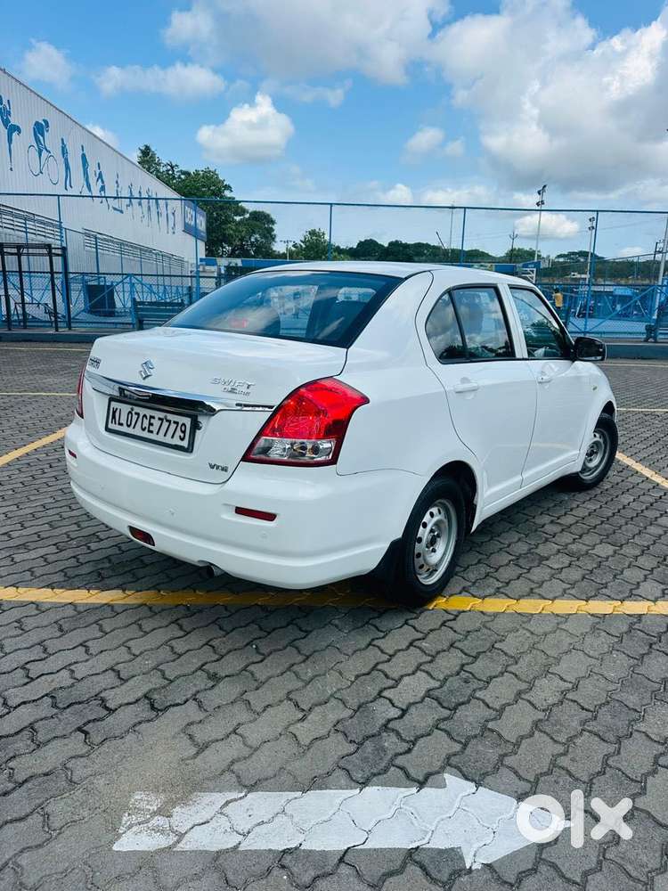 Maruti Suzuki Swift Dzire Ldi Optional, 2015, Diesel