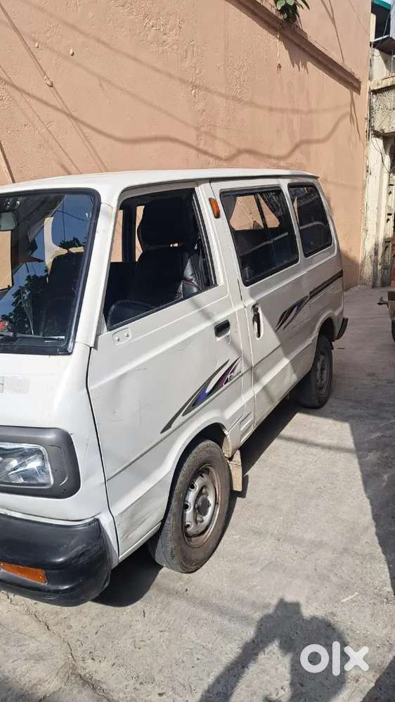 Maruti Suzuki Omni 8 2014