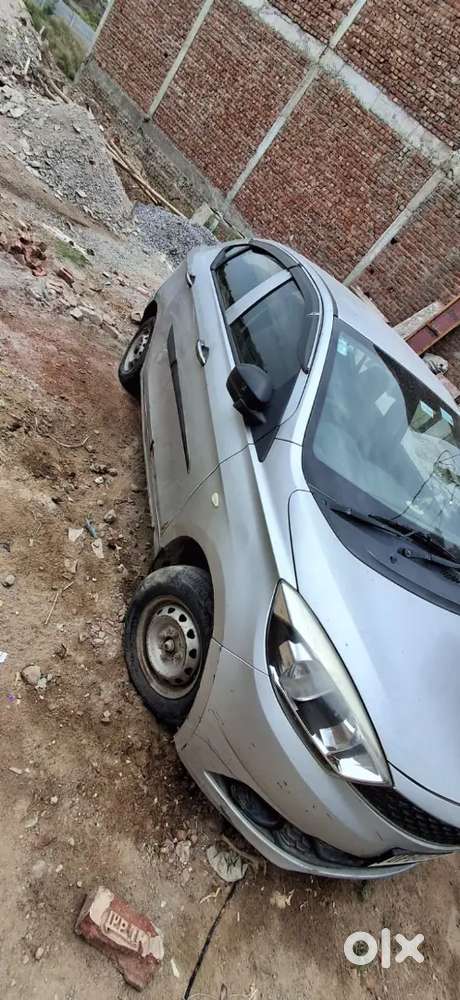Tata Tigor 2018 Petrol 29500 Km Driven