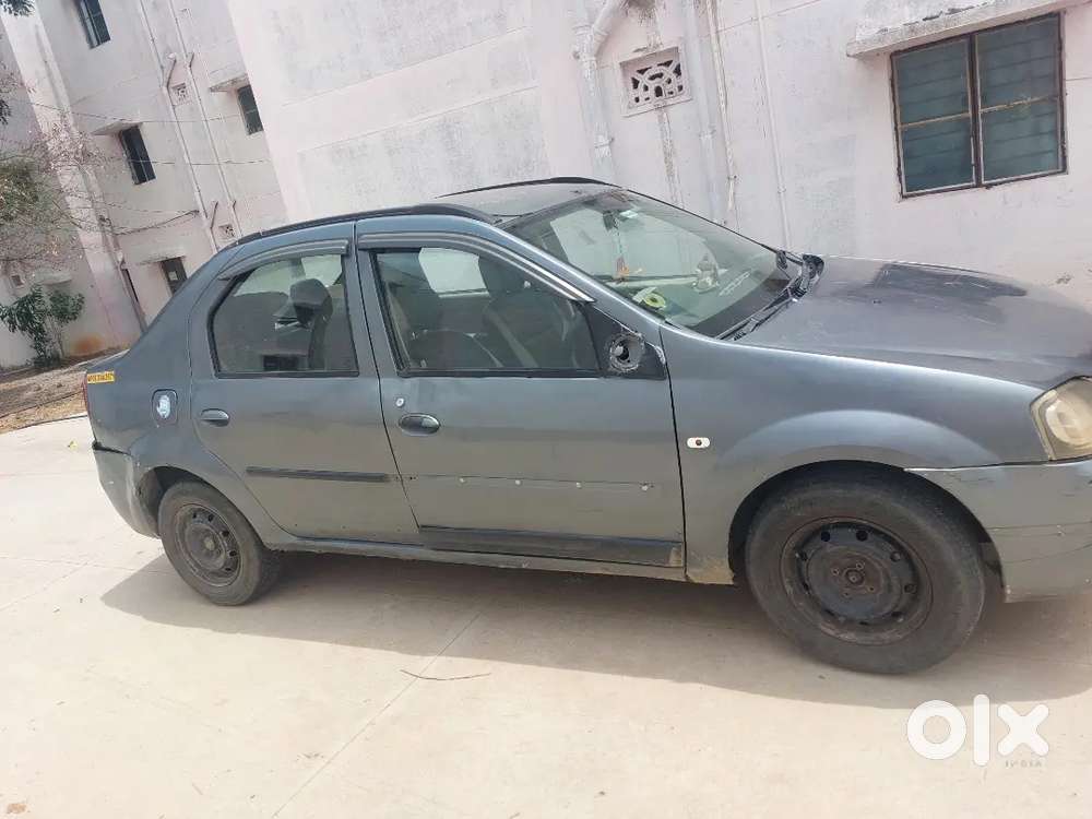Mahindra E Verito 2013 Diesel Car