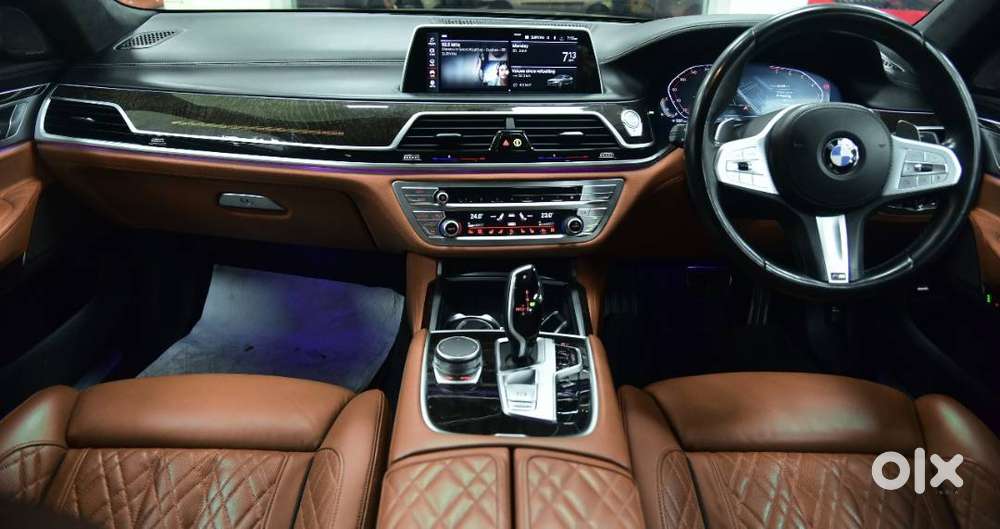 2022 Bmw 740li M Sport  Bernina Grey  Excellent Condition