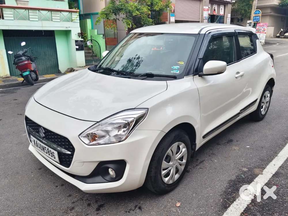 Maruti Suzuki Swift Vxi, 2023, Petrol