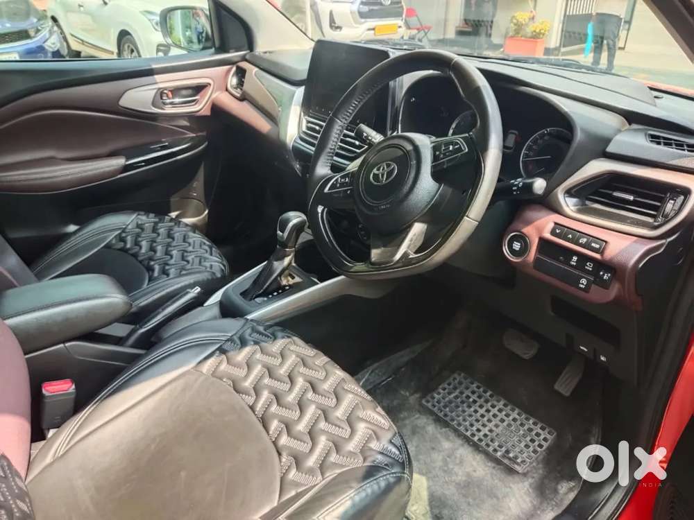 Toyota Urban Cruiser Taisor V 1.0 Petrol At, 2024, Petrol
