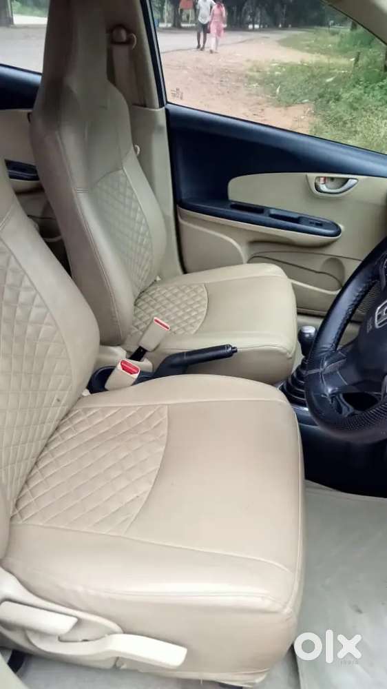 Honda Amaze 2014 Diesel Manual New 4 Tyre S New Battery New Clutch