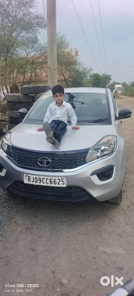 Tata Nexon 2020 Petrol 90000 Km Driven