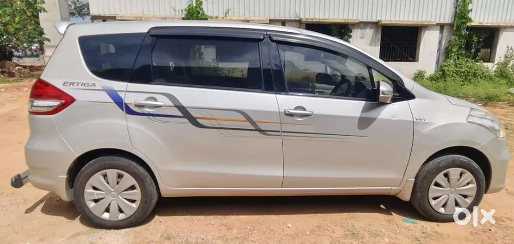 Maruti Suzuki Ertiga Vxi, 2016, Petrol