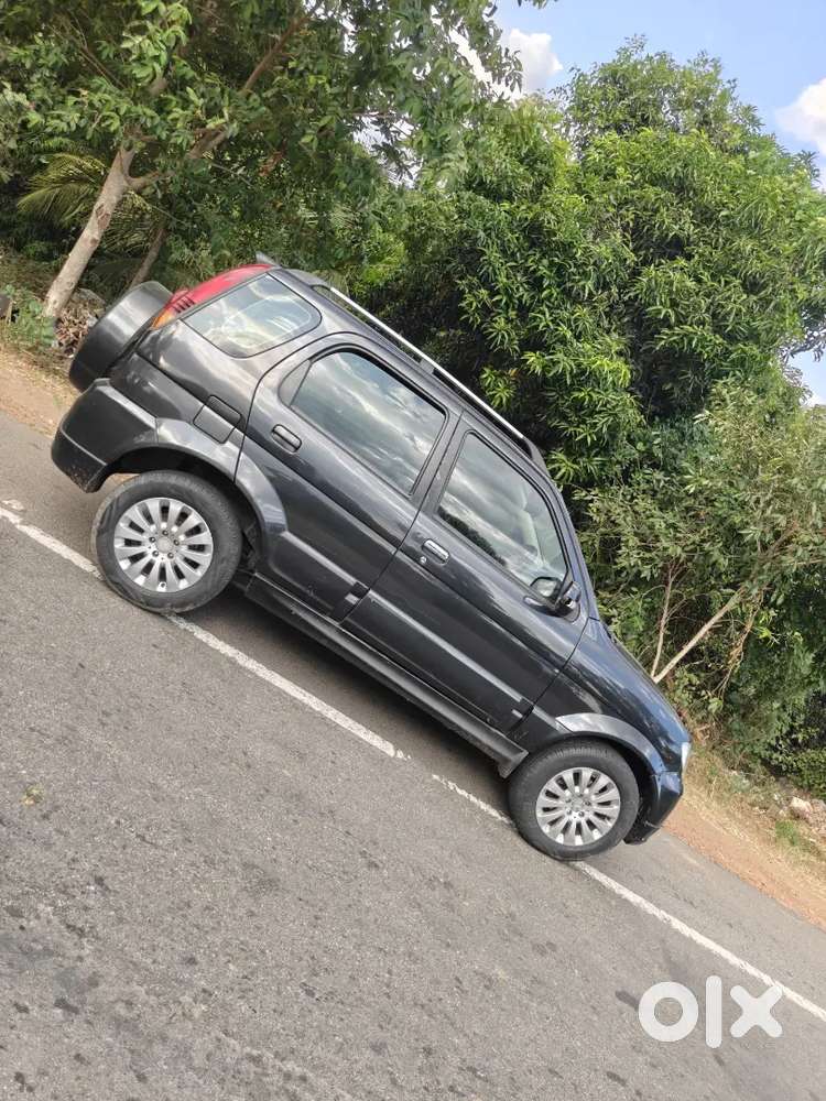 Premier Rio Lx 2012 Car