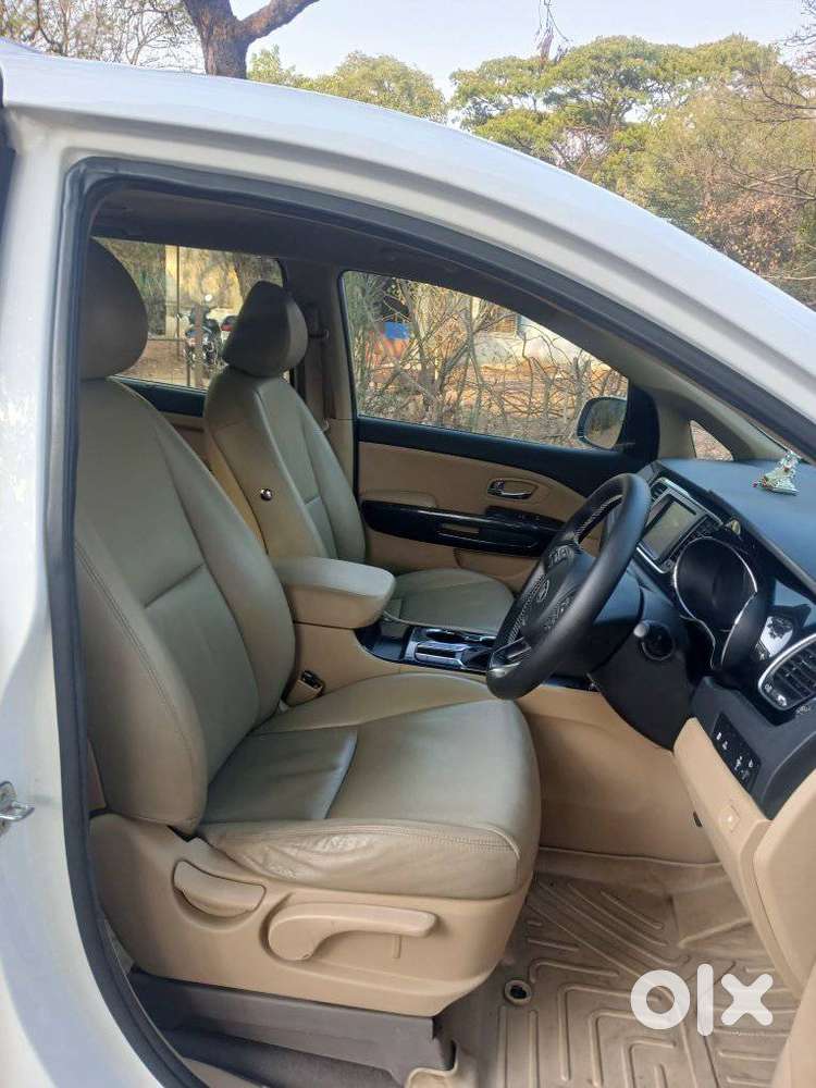 Kia Carnival Prestige, 2020, Diesel