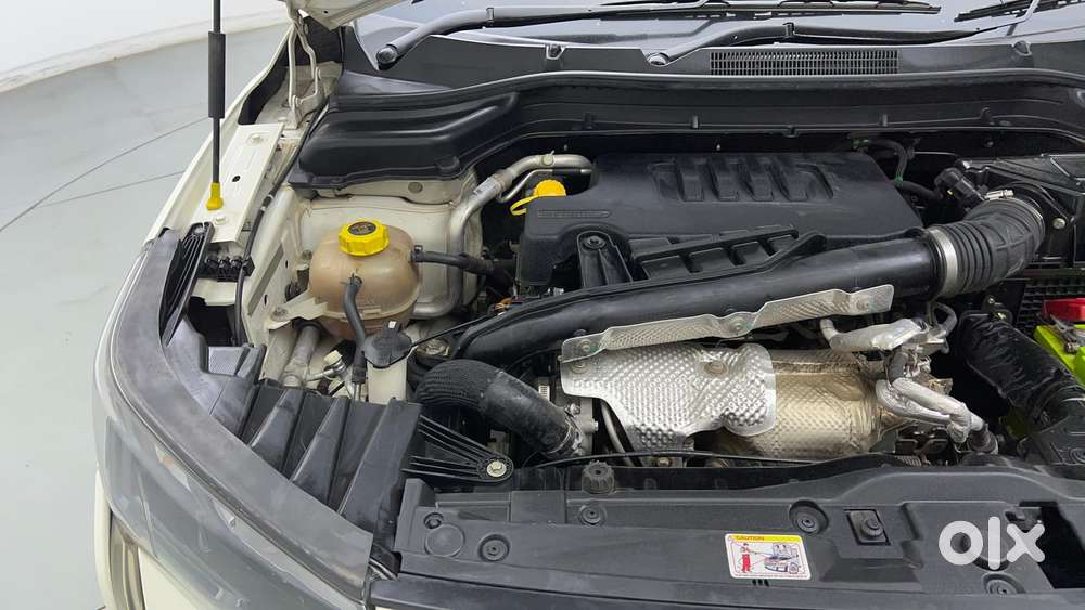 Mahindra Xuv300 W6 Diesel, 2023, Diesel