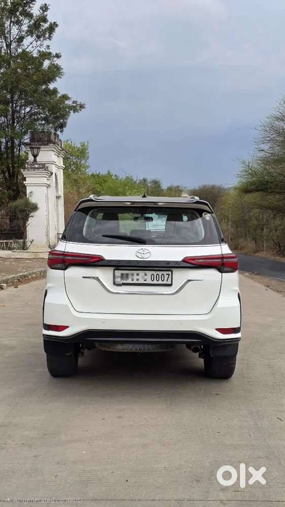 Toyota Fortuner 2019 Diesel  Mt 1st Owner102000 Km Driven