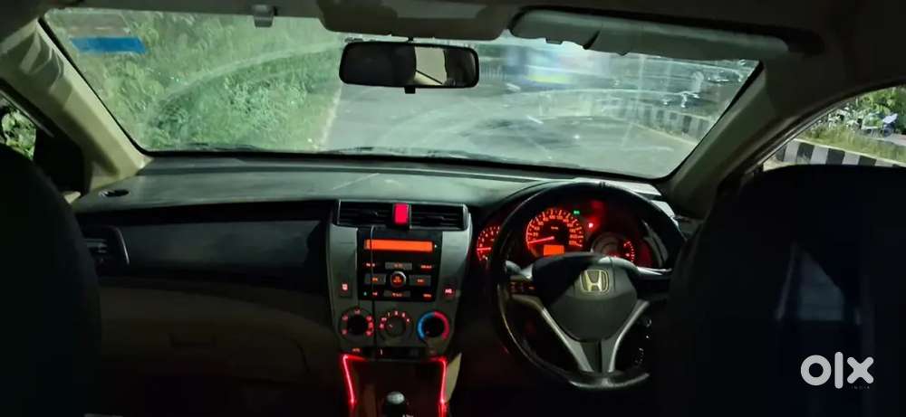 Honda City Petrol Mt 2010