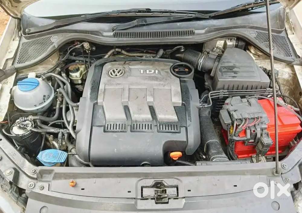 Volkswagen Polo 2013 Diesel 82000 Km Driven