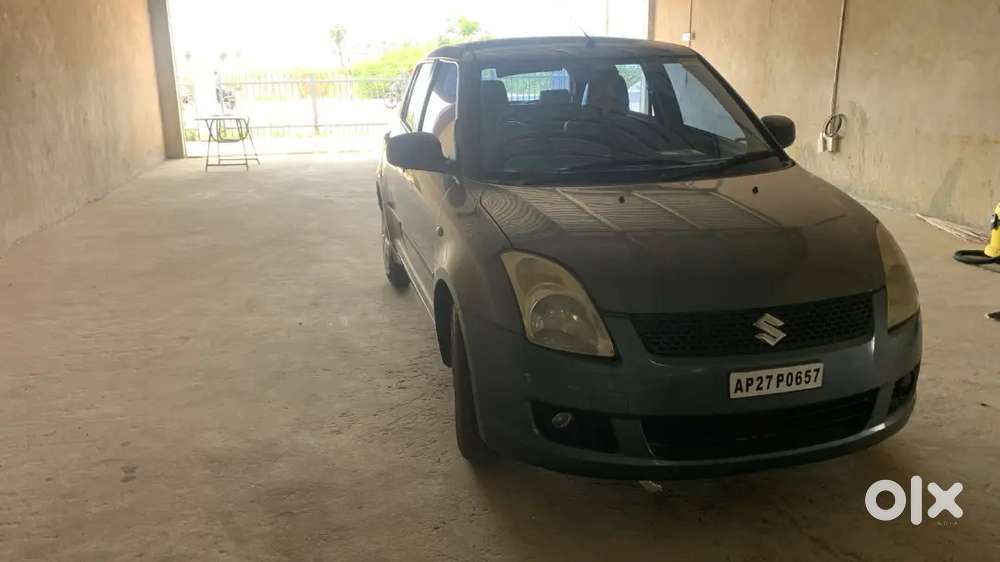 Maruti Suzuki Swift 2009 Petrol 60000 Km Driven