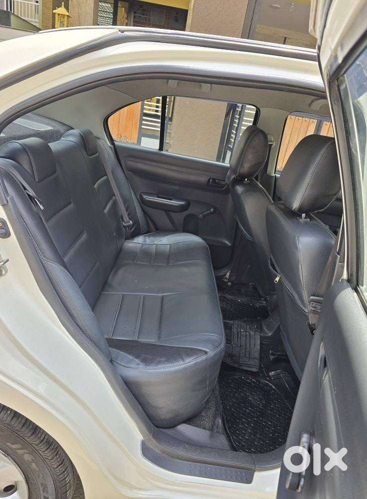 Maruti Suzuki Swift Dzire Ldi, 2012, Diesel