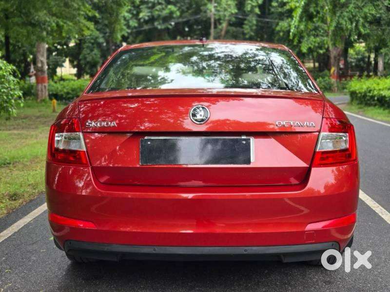 Skoda Octavia 1.8 Tsi At Style Plus, 2017, Petrol