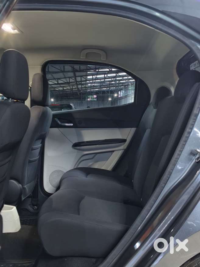Tata Tiago 1.2 Revotron Xza Plus Amt, 2023, Petrol