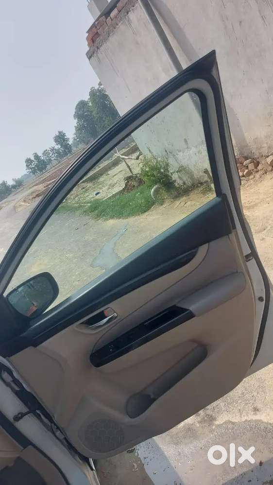 Maruti Suzuki Ciaz 2016 Diesel 108300 Km Driven