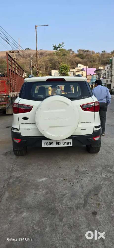 Ford Ecosport Titanium 1l Turbo Petrol Topend Six Airbags, Push Start,