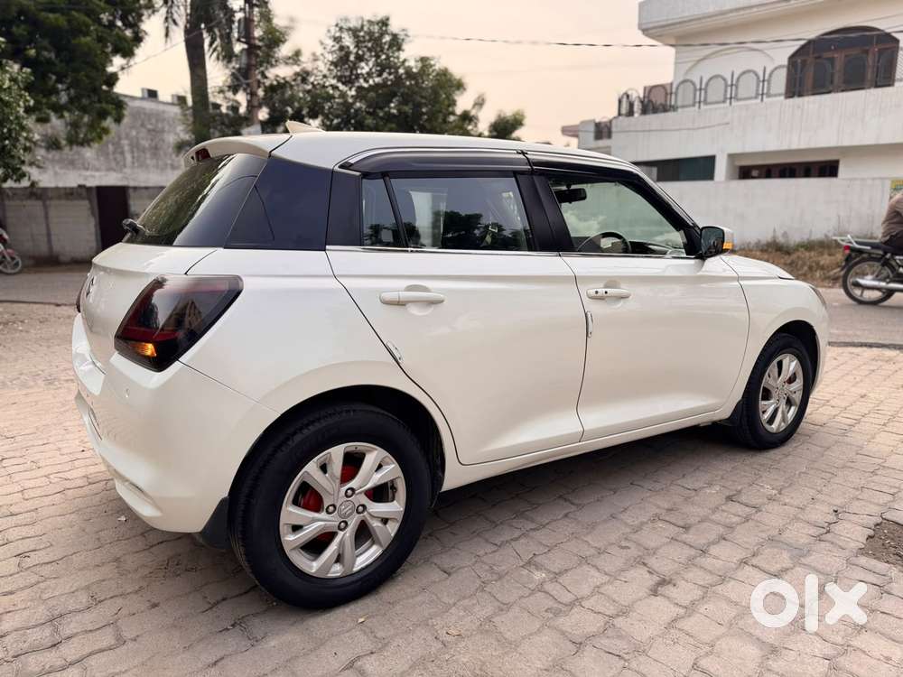 Maruti Suzuki Swift 1.3 Zxi, 2024, Petrol