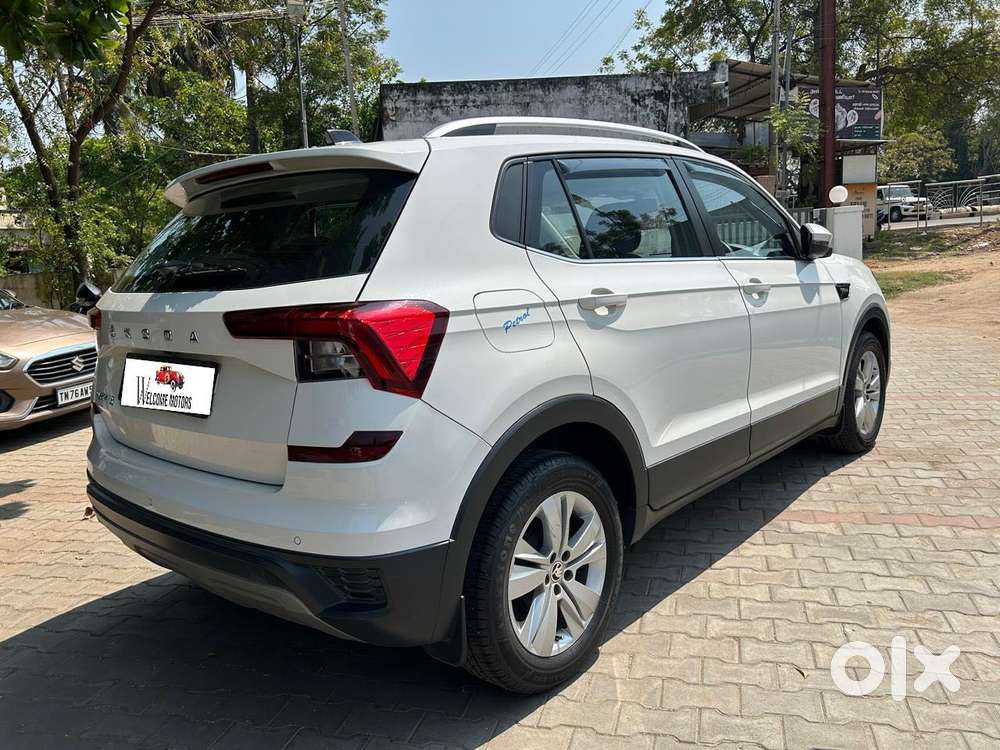 Skoda Kushaq 1.0 Tsi Ambition At, 2022, Petrol