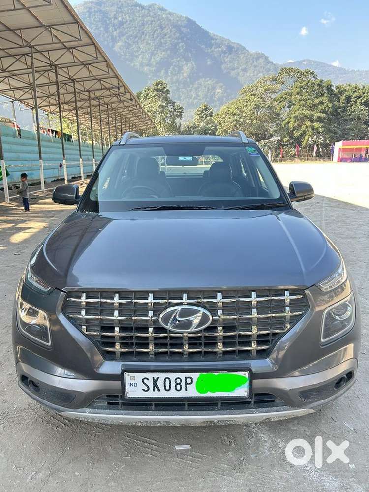 Hyundai Venue 2020 Diesel Well Maintained