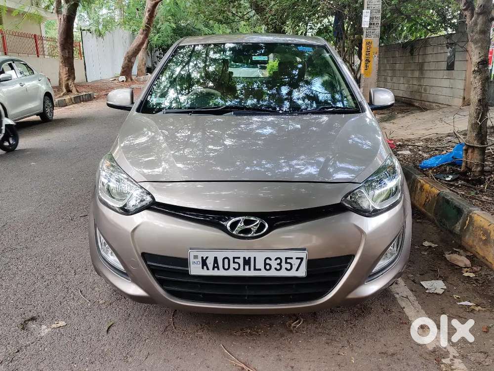 Hyundai I20 2012 Petrol Automatic, Sportz Variant