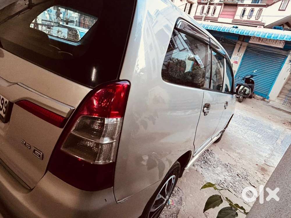 Toyota Innova 2015 Diesel Well Maintained