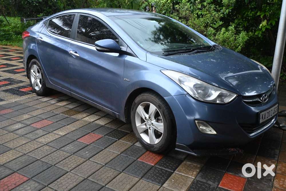 Hyundai Elantra 2.0 2012