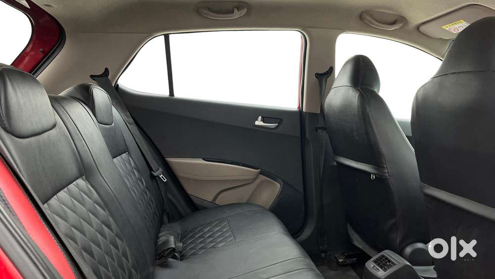 Hyundai Grand I10 At Sportz, 2017, Petrol