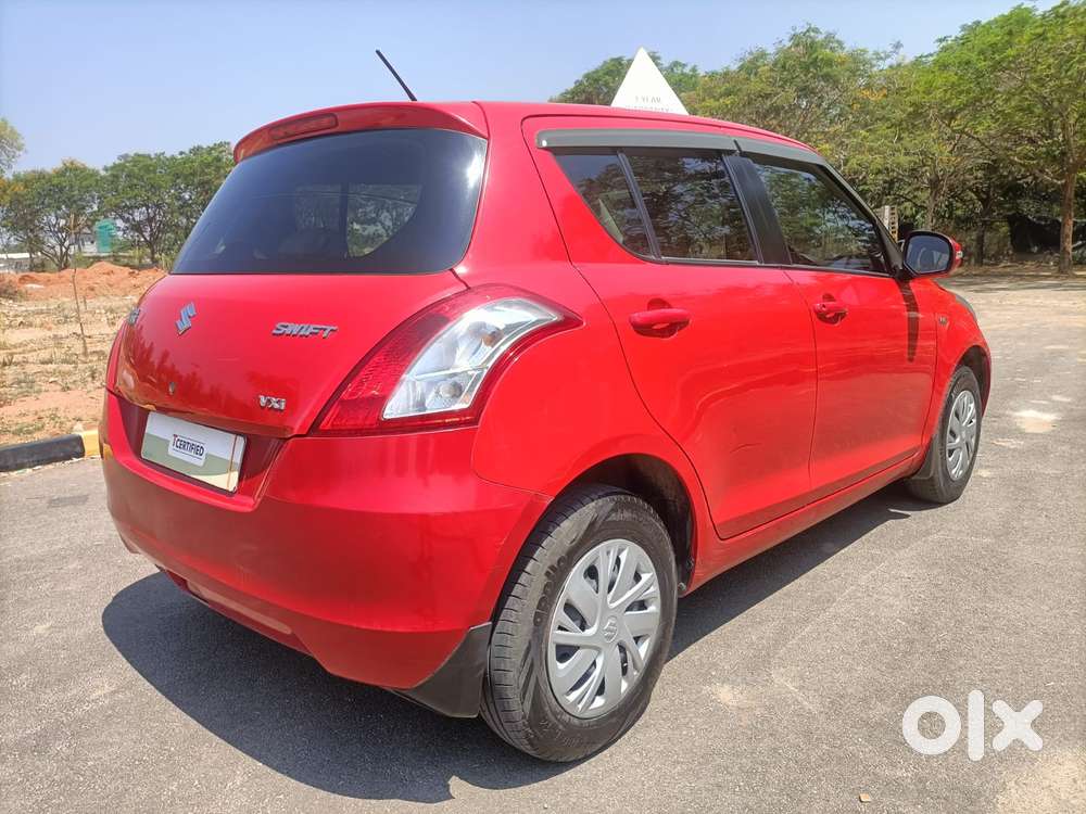 Maruti Suzuki Swift Vxi Abs Bsiv, 2017, Petrol