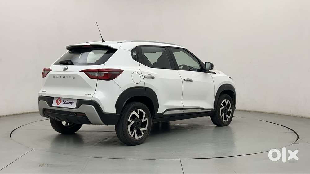 Nissan Magnite 1.0 Xv Turbo Cvt, 2022, Petrol