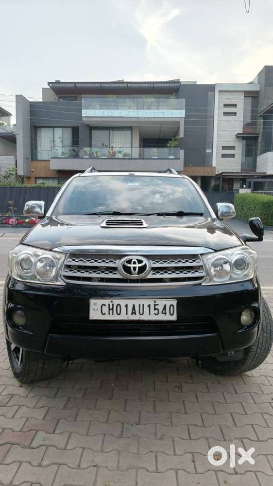 Toyota Fortuner 3.0 4x4 Manual, 2009, Diesel