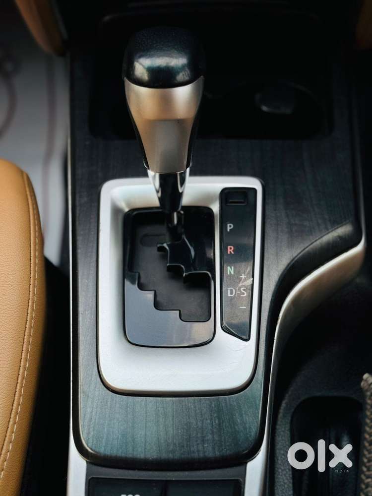 Toyota Fortuner 4x2 At 2.8 Diesel, 2020, Diesel