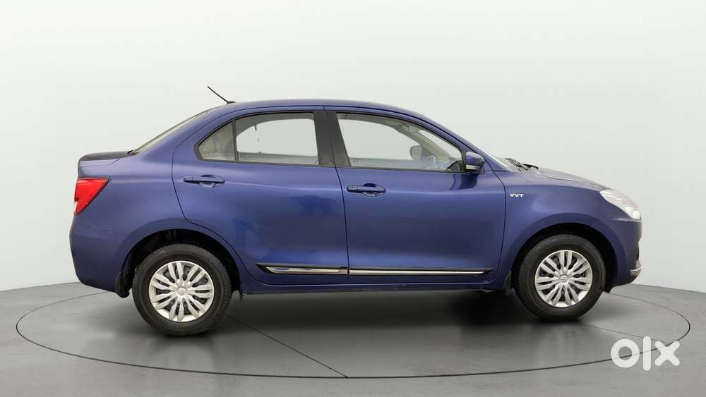 Maruti Suzuki Swift Dzire Amt Vxi, 2017, Petrol