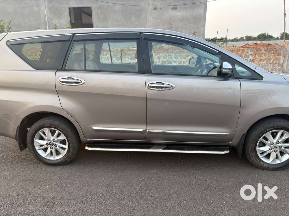 Toyota Innova 2.5 G (diesel) 8 Seater, 2017, Diesel
