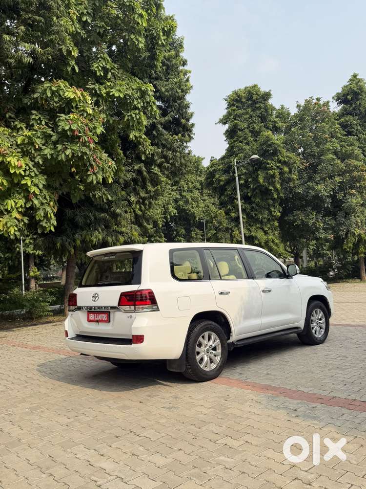 Toyota Land Cruiser Vx V8 At, 2017, Diesel