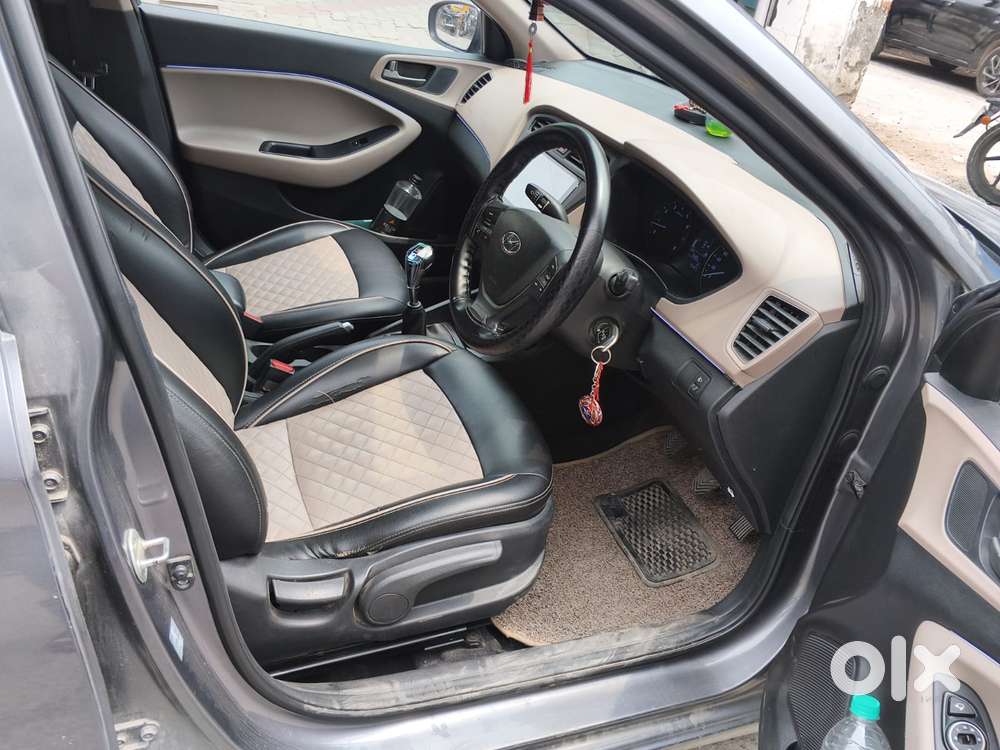 Hyundai Elite I20 Sportz (o) 1.2, 2017, Petrol