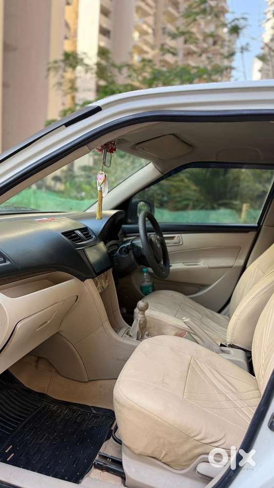 Maruti Suzuki Swift Dzire 2017 Cng & Hybrids 60200 Km Driven